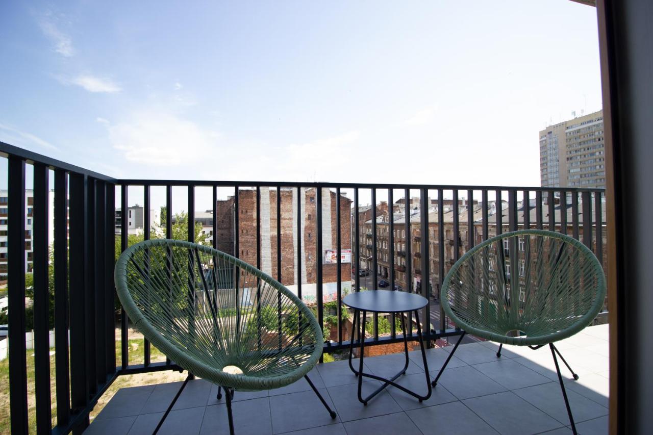 Patio Praga Metro Apartment Варшава Екстериор снимка